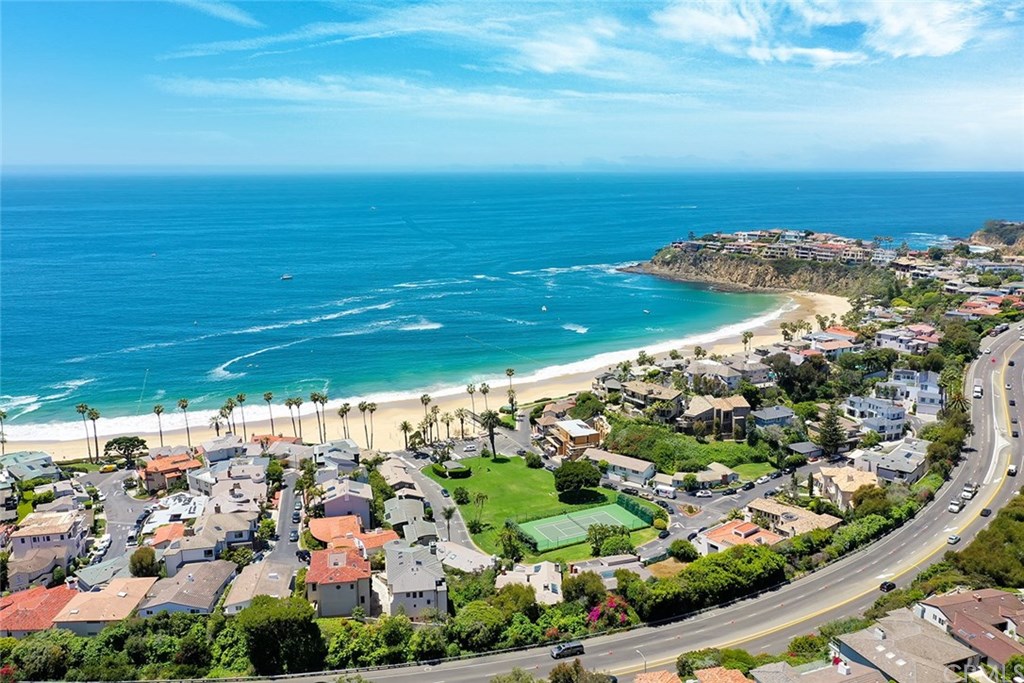 320 Emerald Bay Laguna Beach, CA 92651 - Photo 32 of 32