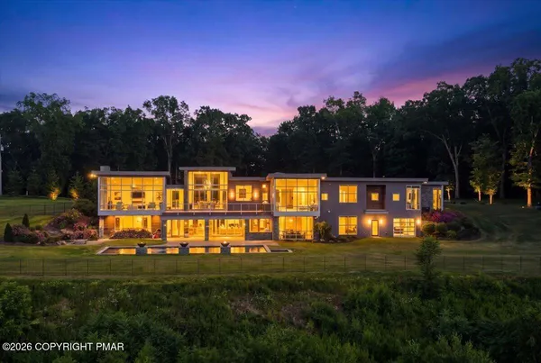 $3,750,000 | 71 Star Mor Lane, Sugarloaf, PA 18249