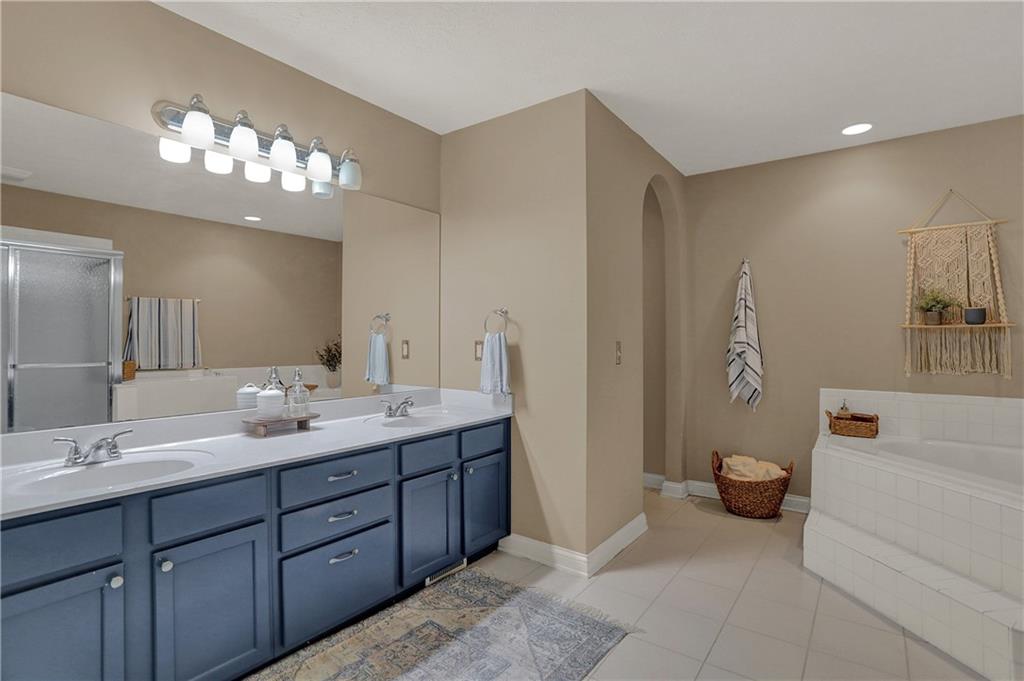 7824 Islay Road Indianapolis, IN 46217 - Photo 28 of 46 Gallery Image 28