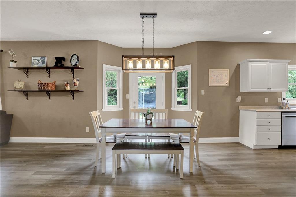 7824 Islay Road Indianapolis, IN 46217 - Photo 8 of 46 Gallery Image 8