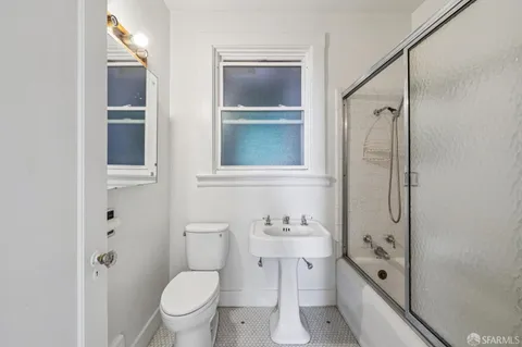 $1,568,000 | 445-447 Lincoln Way, San Francisco, CA 94122