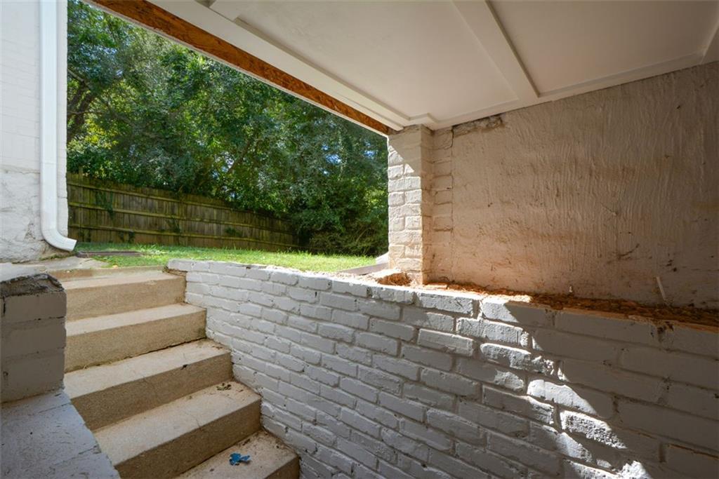 1275 Westridge Road Southwest Atlanta, GA 30311 - Photo 28 of 38 a view of house with yard