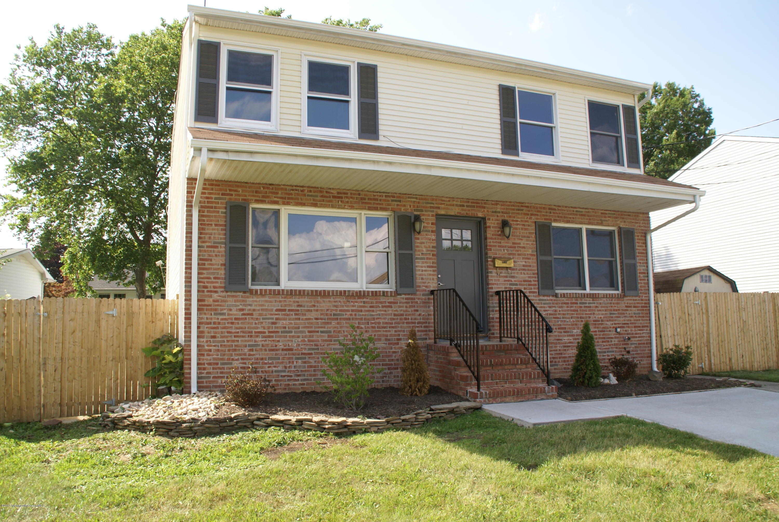 272 Ruth Lane Cliffwood, NJ 07721 - Photo 31 of 31 Front