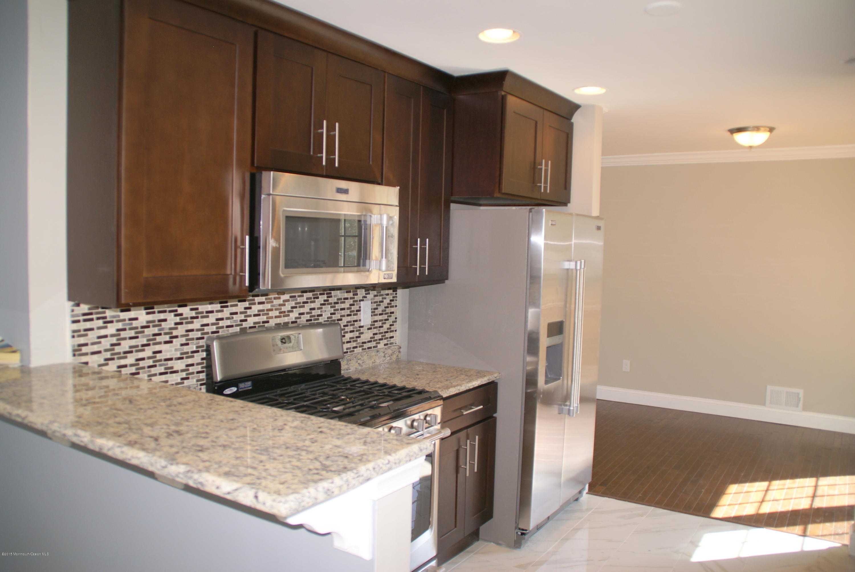 272 Ruth Lane Cliffwood, NJ 07721 - Photo 4 of 31 Kitchen