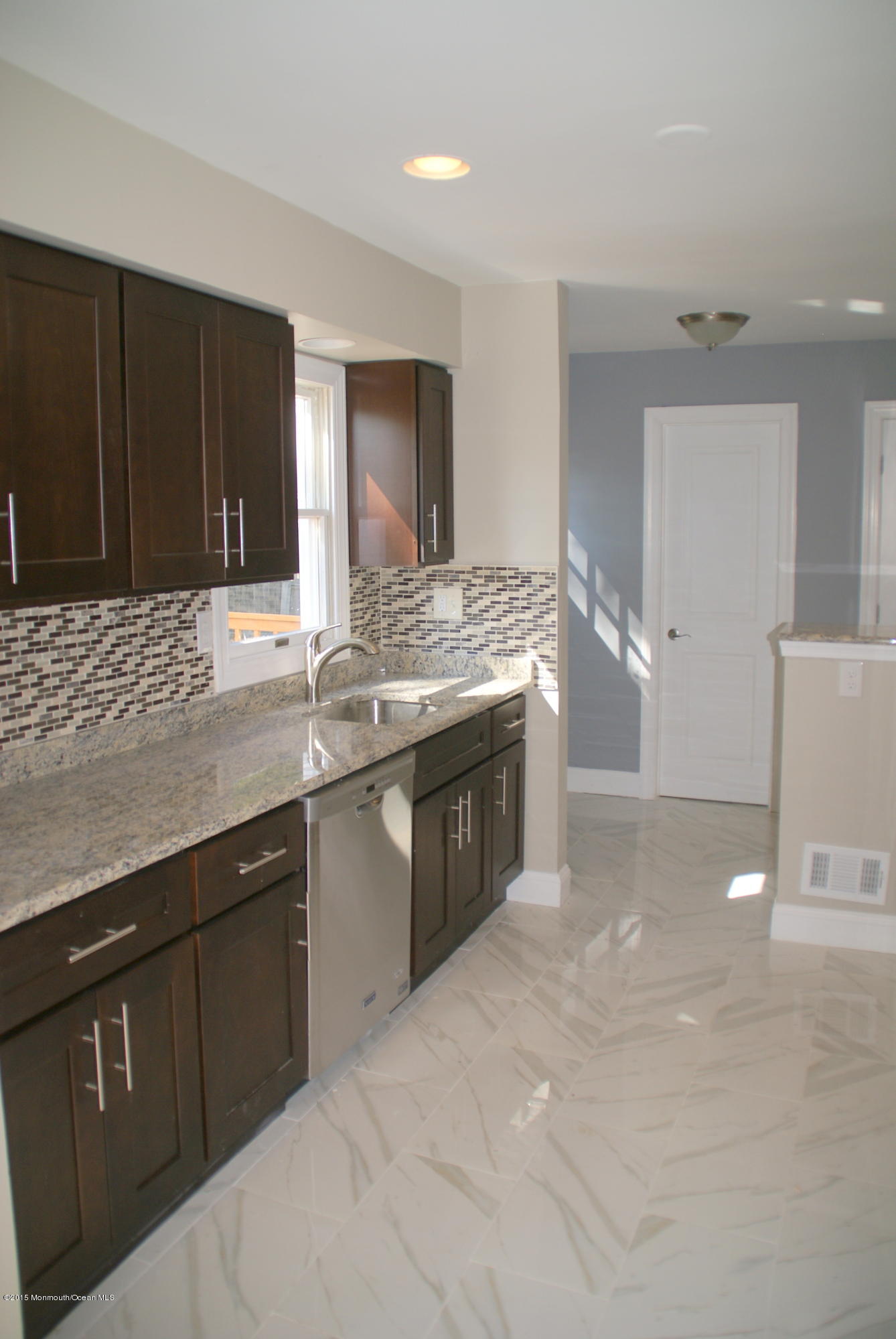 272 Ruth Lane Cliffwood, NJ 07721 - Photo 8 of 31 Kitchen