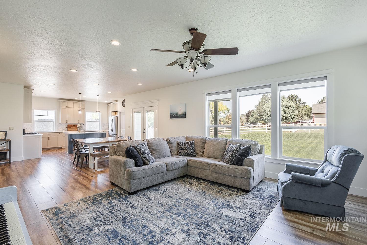 14966 Marvel Place Caldwell, ID 83607 - Photo 7 of 49
