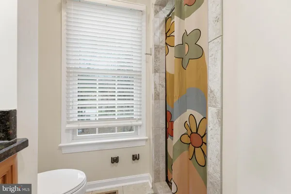 $850,000 | 3608 North Red Oak Lane, Delaplane, VA 20144