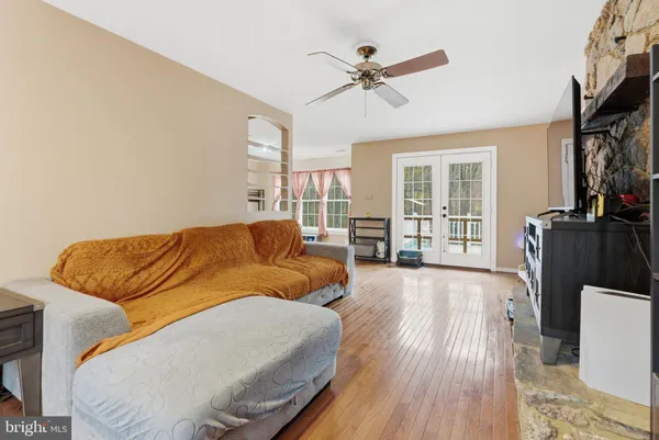 $850,000 | 3608 North Red Oak Lane, Delaplane, VA 20144