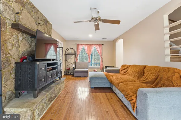 $850,000 | 3608 North Red Oak Lane, Delaplane, VA 20144