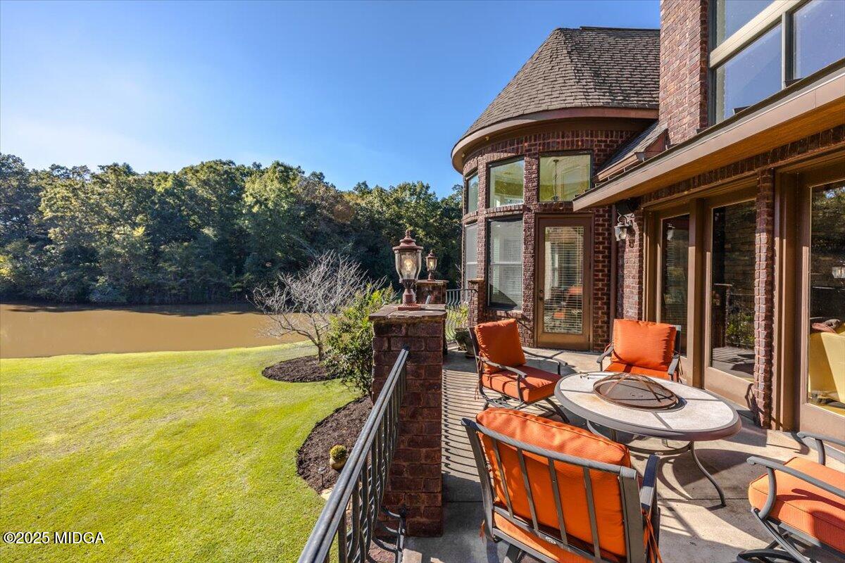 208 Crystal Drive Byron, GA 31008 - Photo 13 of 87 14