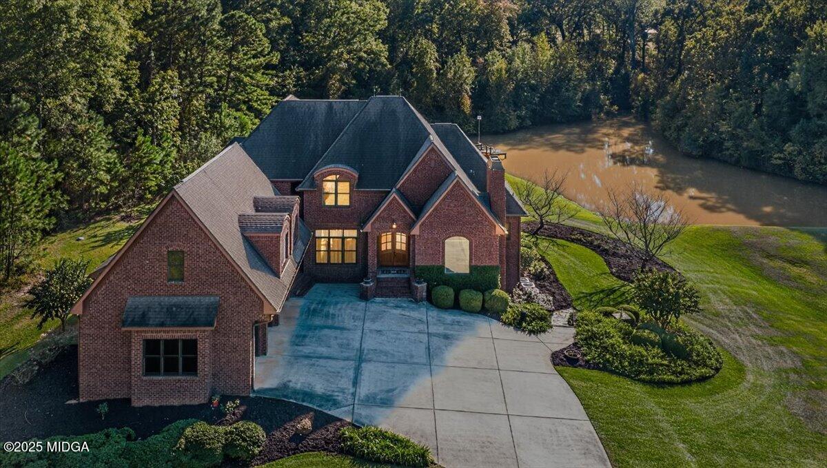 208 Crystal Drive Byron, GA 31008 - Photo 2 of 87 a front view of a house with a yard