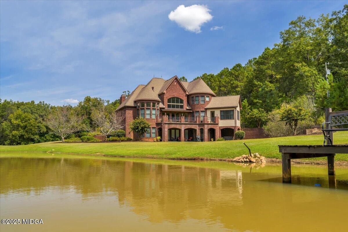 208 Crystal Drive Byron, GA 31008 - Photo 3 of 87 1AA