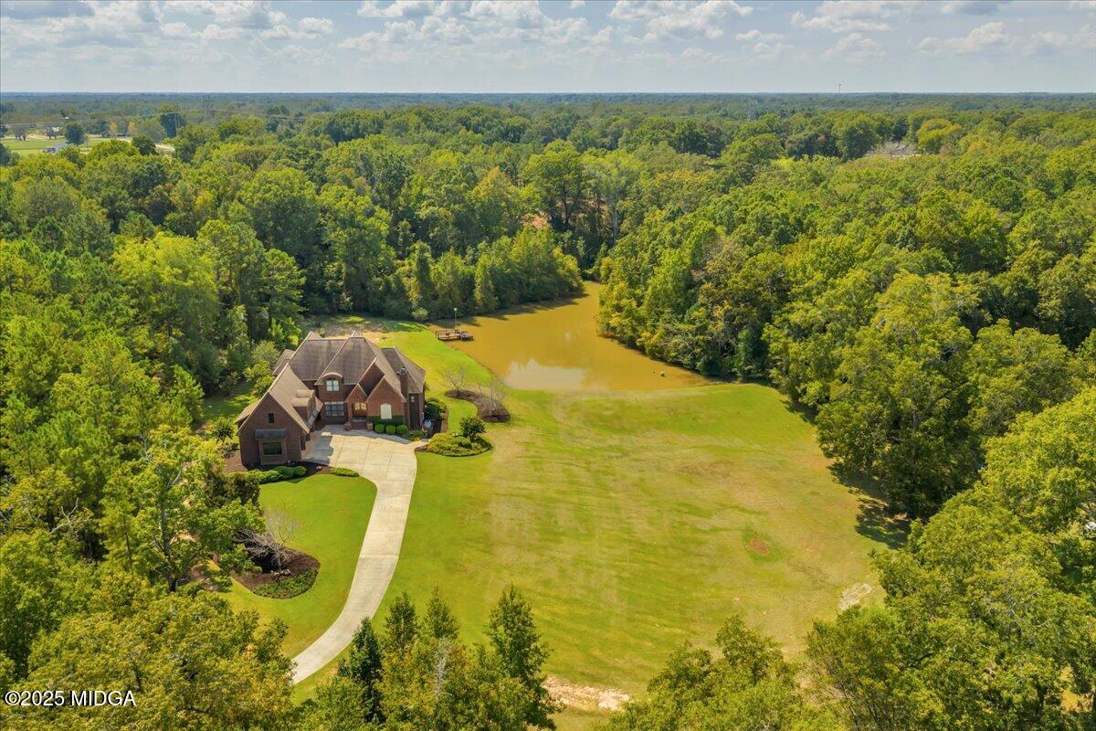 208 Crystal Drive Byron, GA 31008 - Photo 5 of 87 1AB1