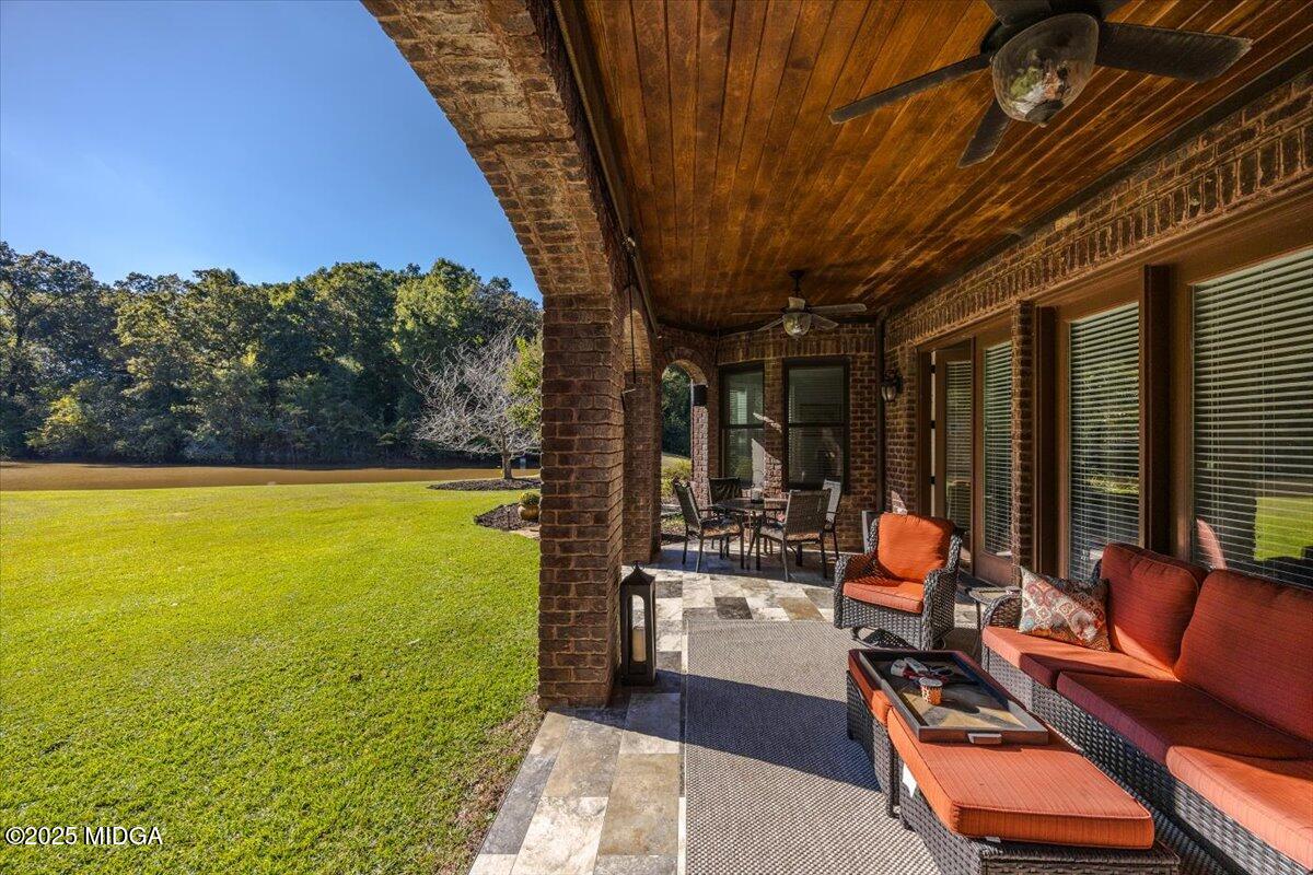 208 Crystal Drive Byron, GA 31008 - Photo 69 of 87 81-5W7A6516