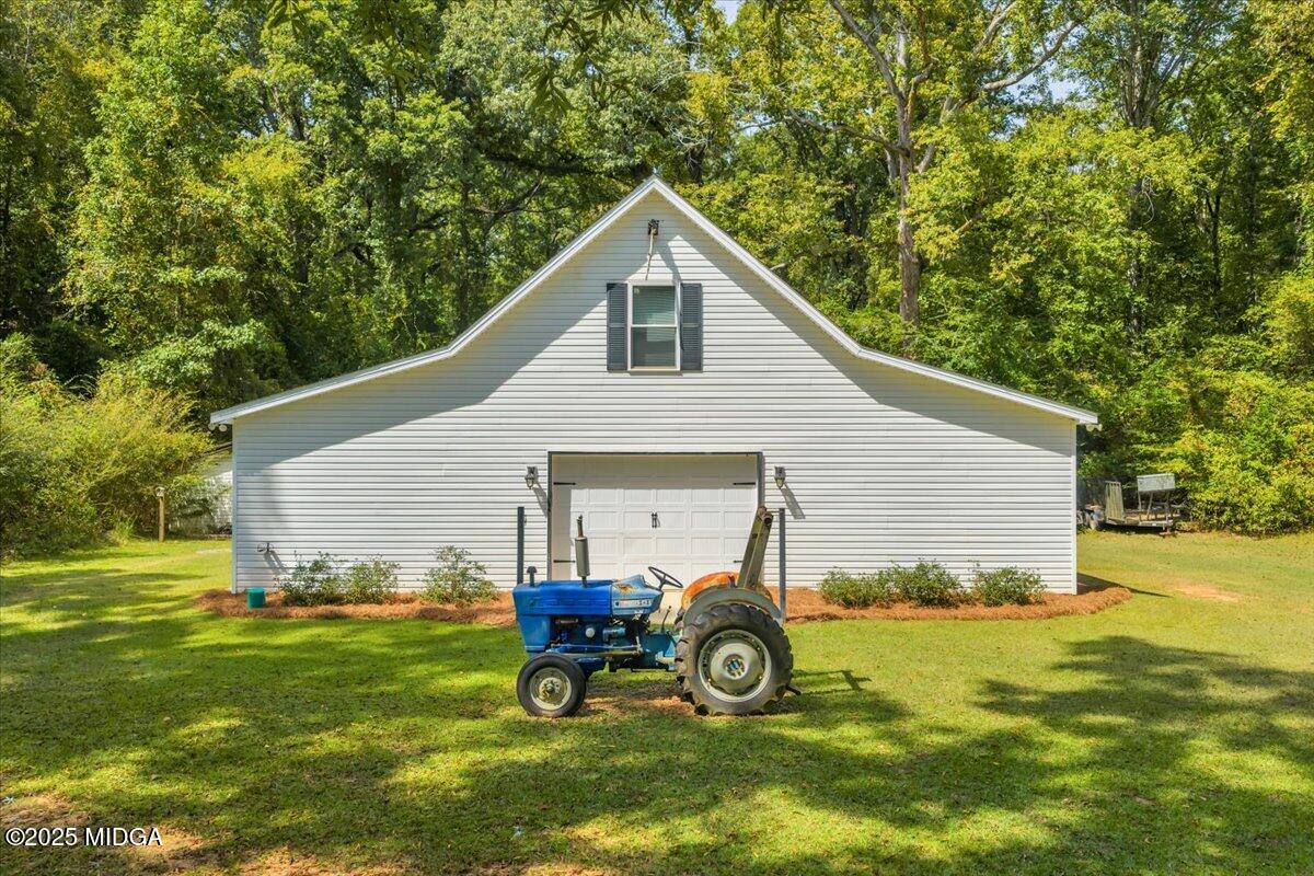 208 Crystal Drive Byron, GA 31008 - Photo 76 of 87 a view of a house with backyard
