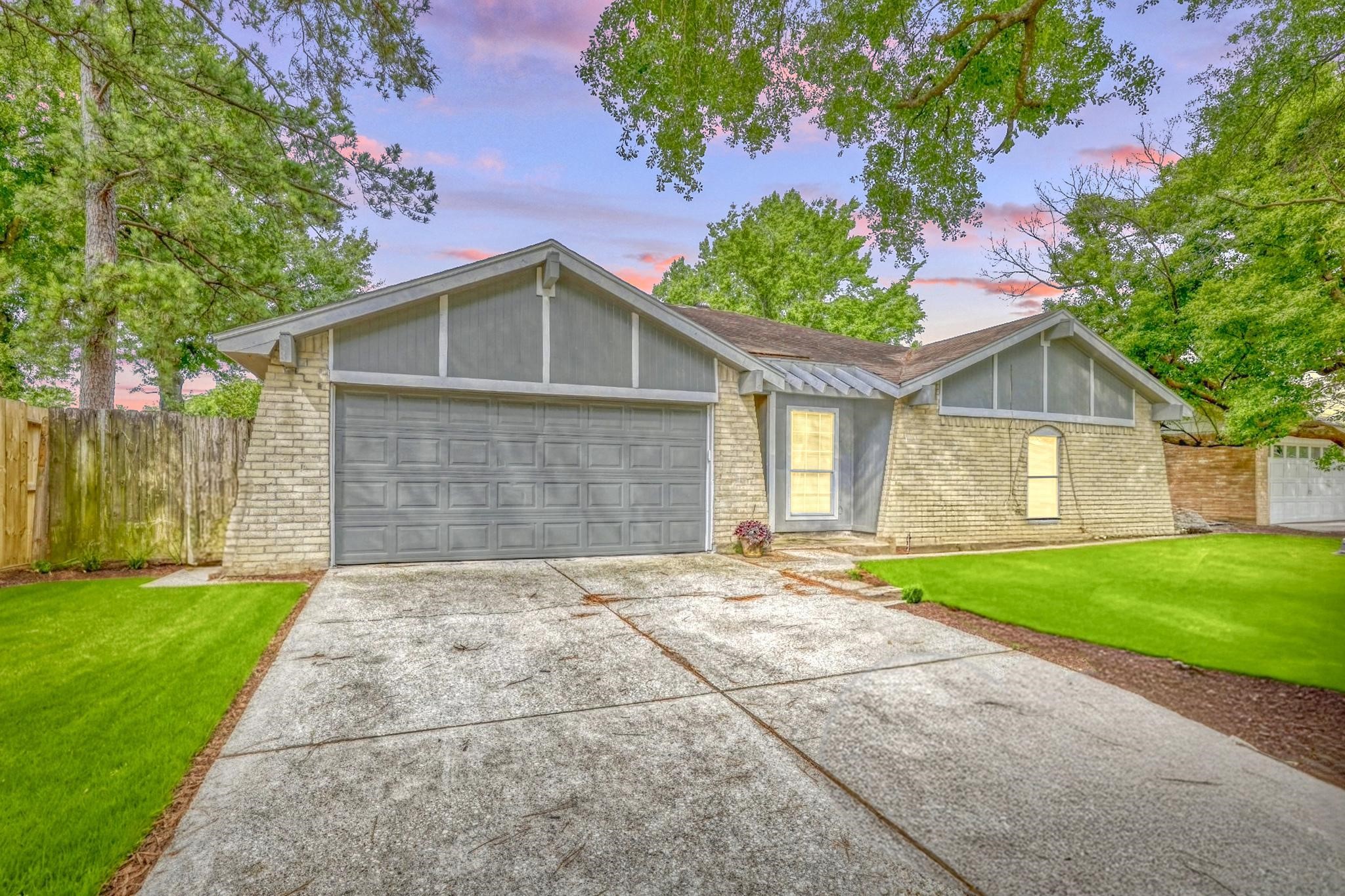 24011 Lone Elm Drive Spring, TX 77373 - Photo 3 of 37