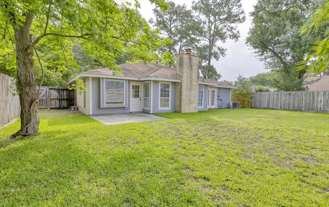 $220,000 | 24011 Lone Elm Drive, Spring, TX 77373