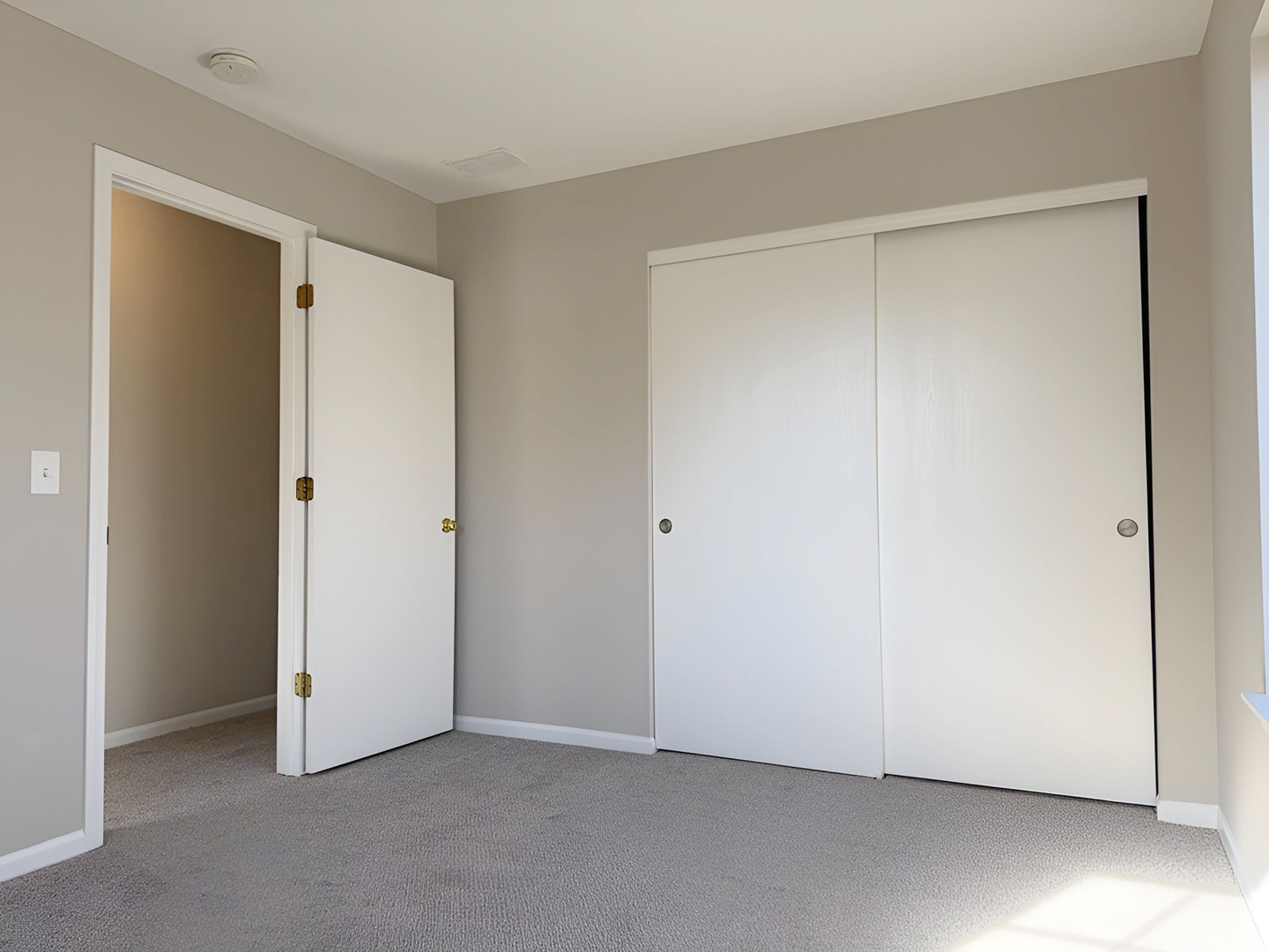 1183 Moonstone Run Lake In The Hills, IL 60156 - Photo 28 of 41 a view of an empty room