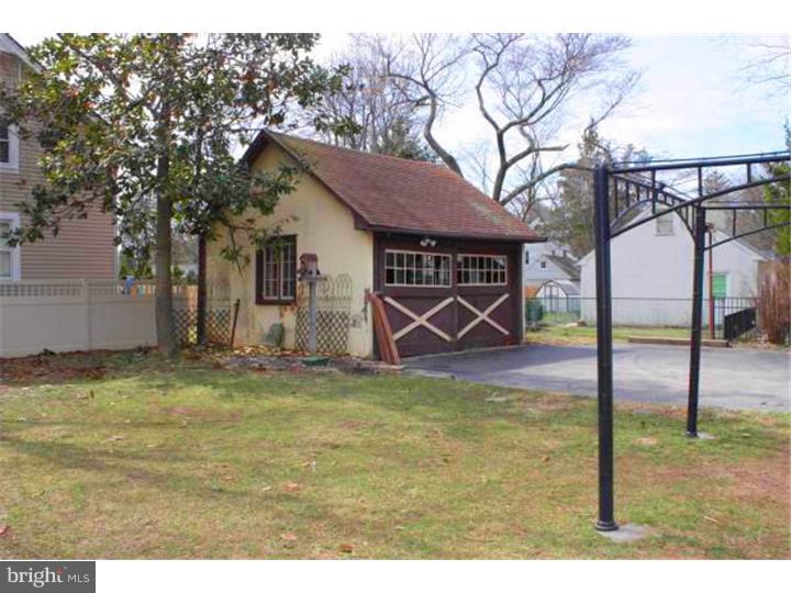 2500 West Darby Road Havertown, PA 19083 - Photo 14 of 14 Garage
