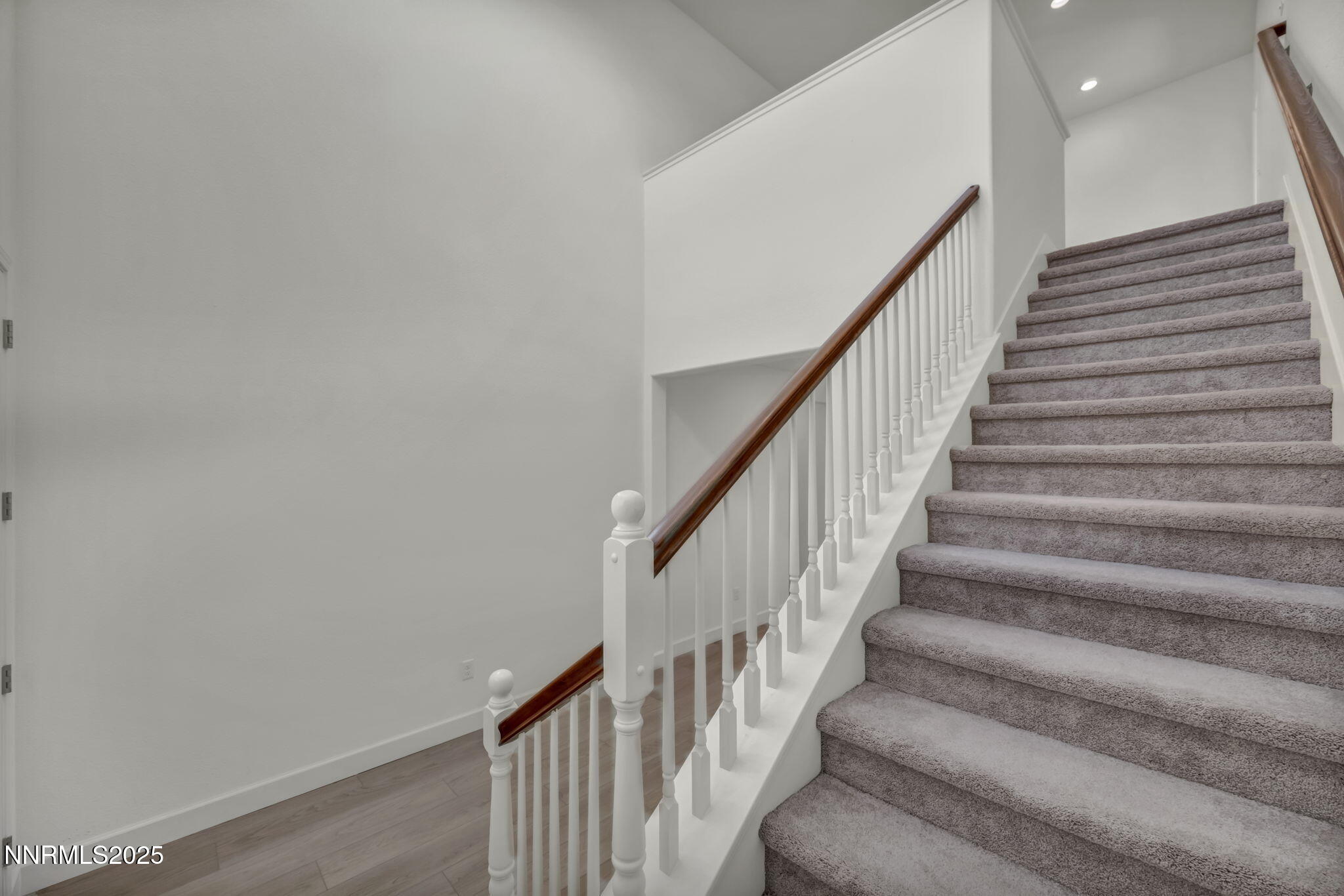 6870 Pilot Peak Road Sparks, NV 89436 - Photo 27 of 55 a view of entryway