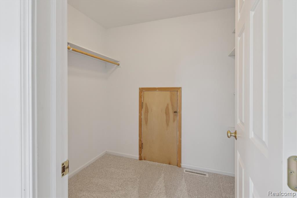 10934 Baker Road Frankenmuth, MI 48734 - Photo 27 of 38