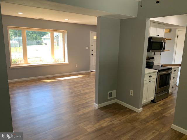 36 Hawthorne Road Sicklerville, NJ 08081 - Photo 11 of 26 Gallery Image 11
