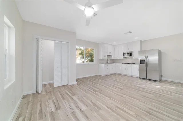 $459,000 | 1112 Southeast 44th Avenue, Ocala, FL 34471