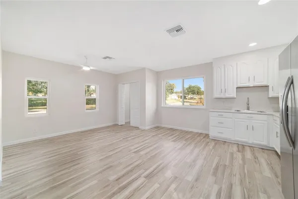 $439,000 | 1112 Southeast 44th Avenue, Ocala, FL 34471