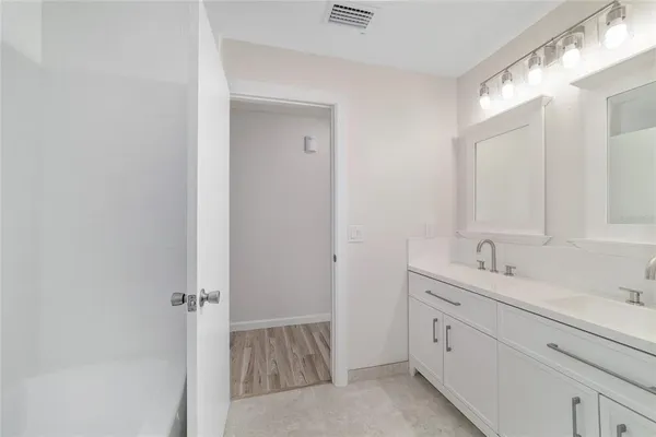 $439,000 | 1112 Southeast 44th Avenue, Ocala, FL 34471