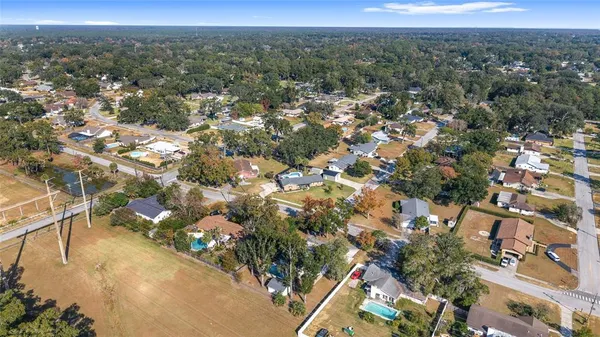 $439,000 | 1112 Southeast 44th Avenue, Ocala, FL 34471