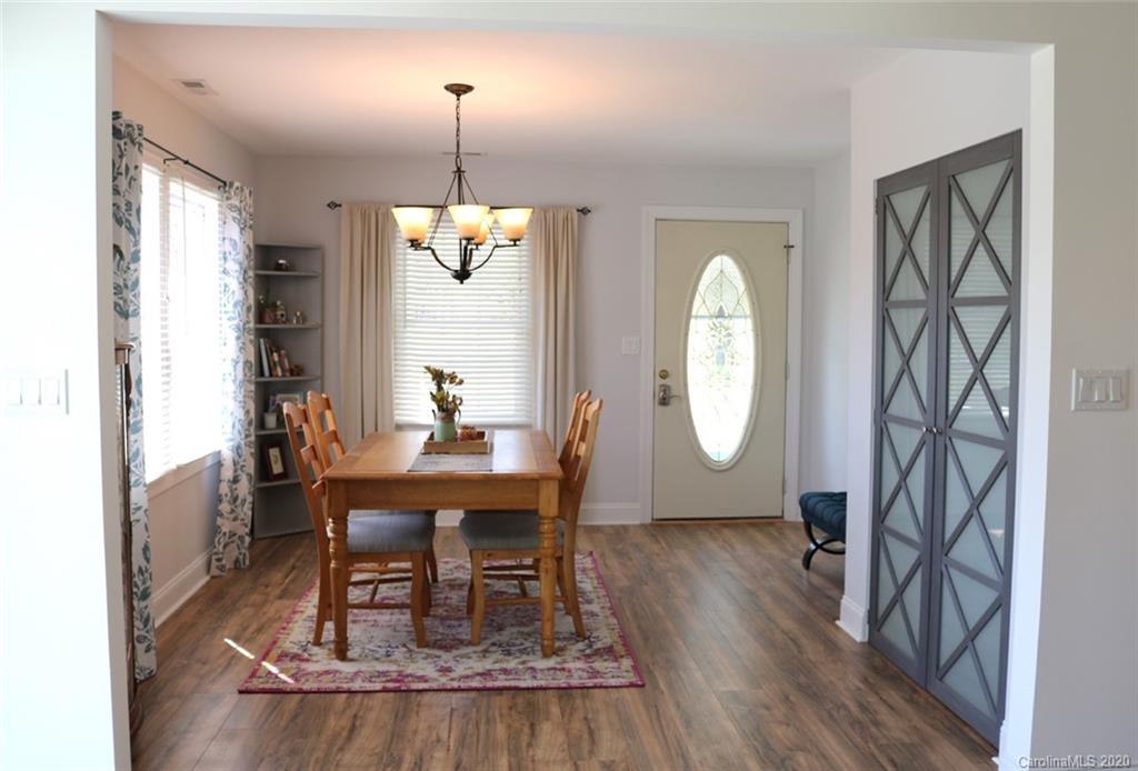 298 Griggs Road Clover, SC 29710 - Photo 15 of 25