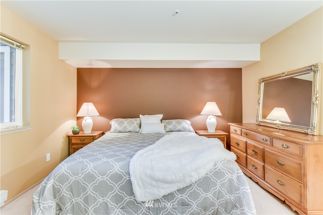 3908 243rd Place Southeast, Unit Q103 Bothell, WA 98021 - Photo 12 of 22 Gallery Image 12