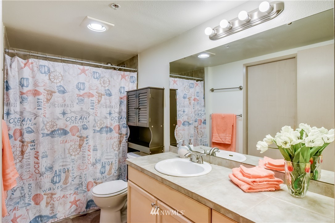 3908 243rd Place Southeast, Unit Q103 Bothell, WA 98021 - Photo 15 of 22 Gallery Image 15
