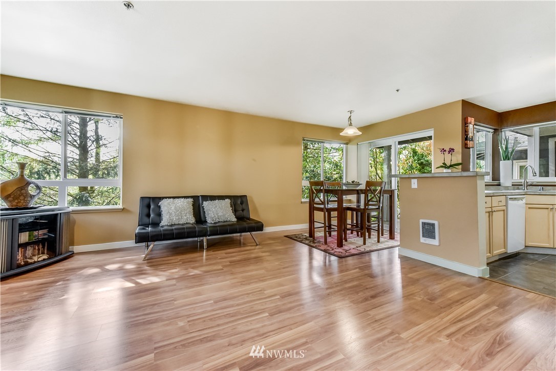 3908 243rd Place Southeast, Unit Q103 Bothell, WA 98021 - Photo 5 of 22 Gallery Image 5