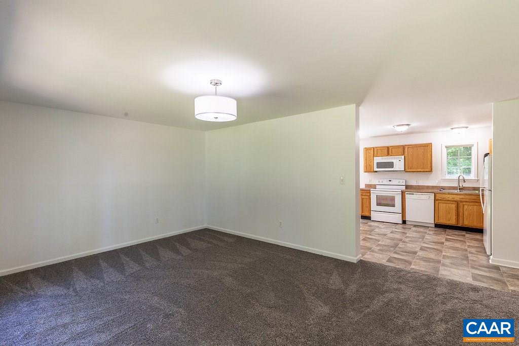 532 Deep Creek Road Palmyra, VA 22963 - Photo 7 of 27 Gallery Image 7