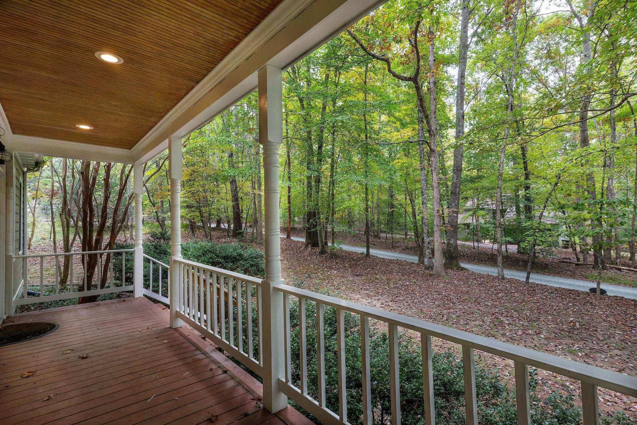 2932 Catlett Road Charlottesville, VA 22901 - Photo 4 of 34 Gallery Image 4