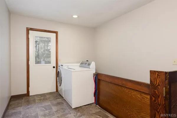 $3,200 | 60 Heiler Drive, East Aurora, NY 14052