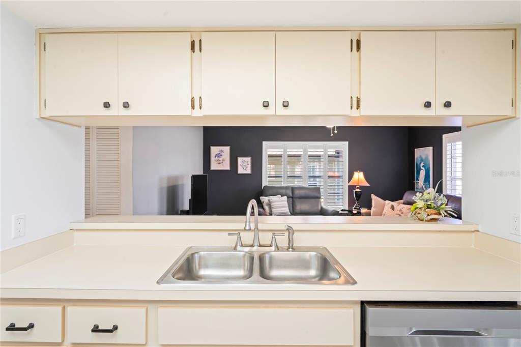 7107 Pond View Court Spring Hill, FL 34606 - Photo 15 of 100