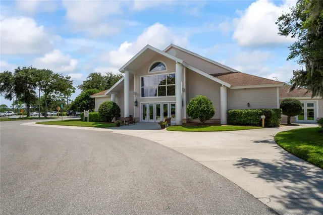 $340,000 | 7107 Pond View Court, Spring Hill, FL 34606