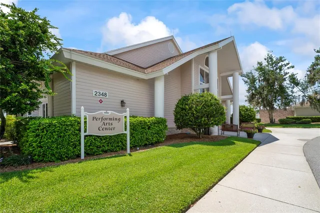 $340,000 | 7107 Pond View Court, Spring Hill, FL 34606