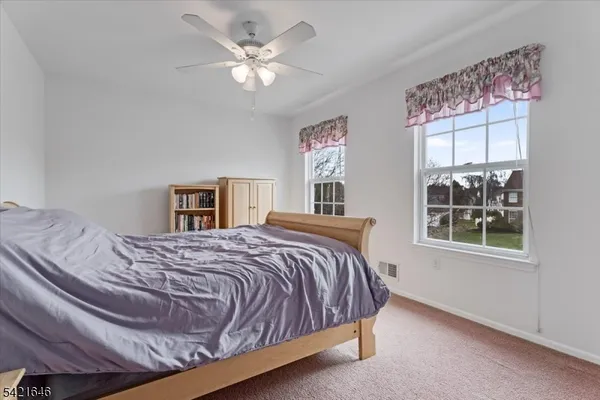 $749,000 | 15 Crossing Drive, Flanders, NJ 07836