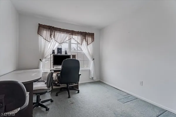$749,000 | 15 Crossing Drive, Flanders, NJ 07836