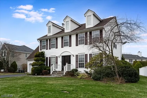 $749,000 | 15 Crossing Drive, Flanders, NJ 07836