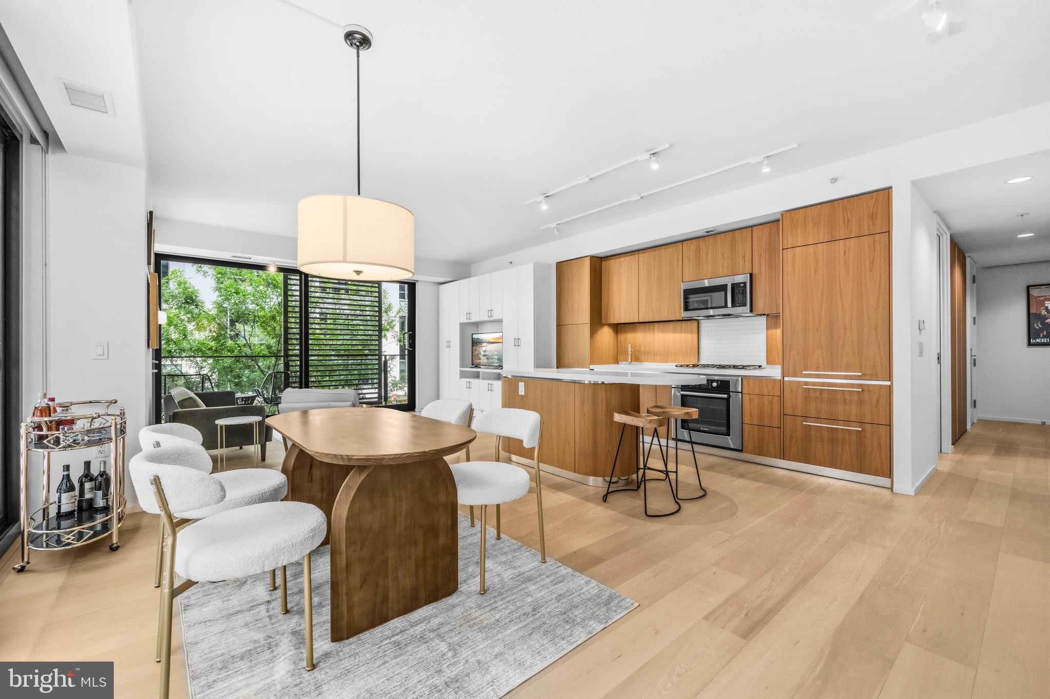 925 H Street Northwest, Unit 315 Washington, DC 20001 - Photo 5 of 46