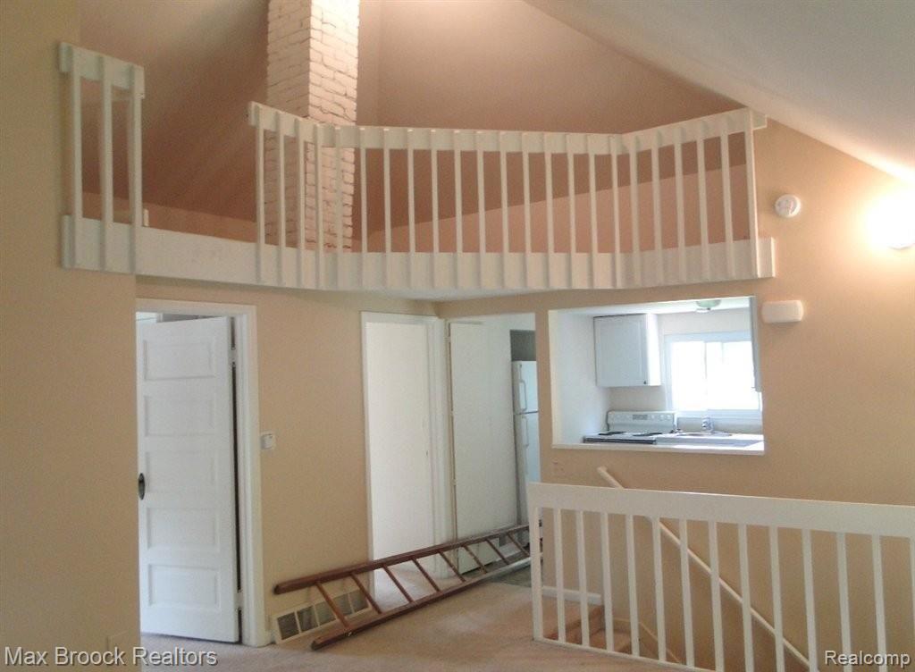 503 West 4th Street Rochester, MI 48307 - Photo 5 of 20 Loft