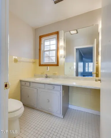 $299,000 | 124 Echo Ridge Road, Erwin, TN 37650