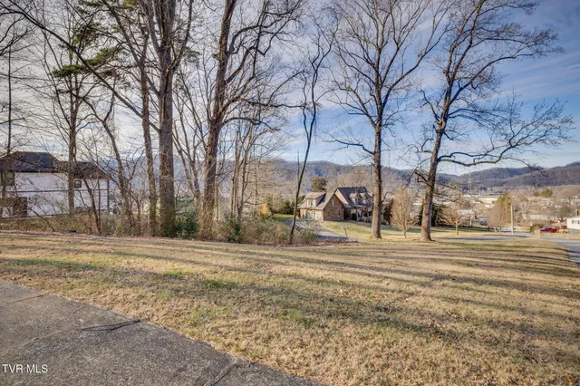 $299,000 | 124 Echo Ridge Road, Erwin, TN 37650