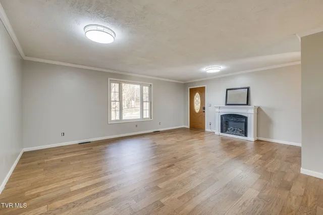 $299,000 | 124 Echo Ridge Road, Erwin, TN 37650