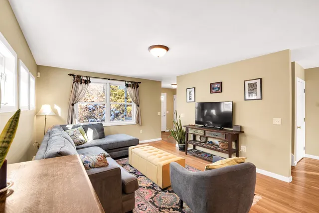 $495,000 | 12 Isabelle Lane, Rochester, NH 03867