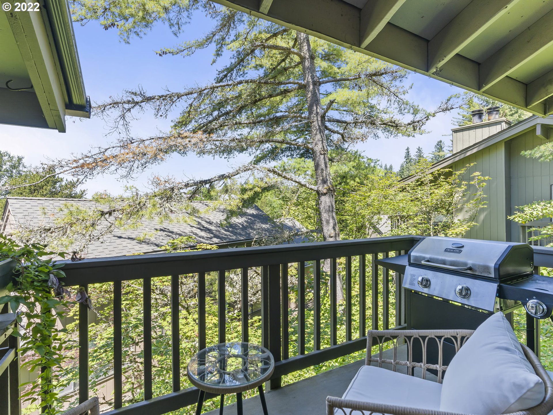 7704 Southwest Barnes Road, Unit A Portland, OR 97225 - Photo 25 of 29 Gallery Image 25